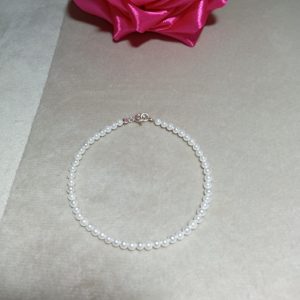 Brățară handmade din perle scoică și accesorii din argint.925. dimensiune 16.5